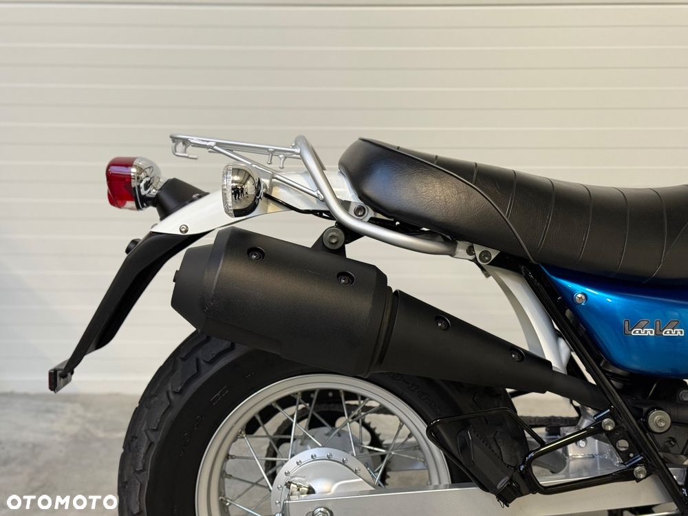 Suzuki RV - 18