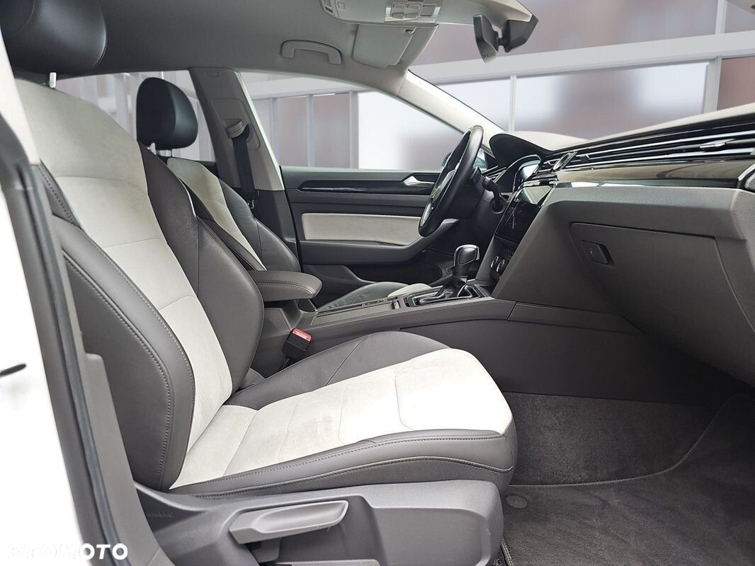 Volkswagen Arteon 2.0 TDI SCR Elegance DSG - 24