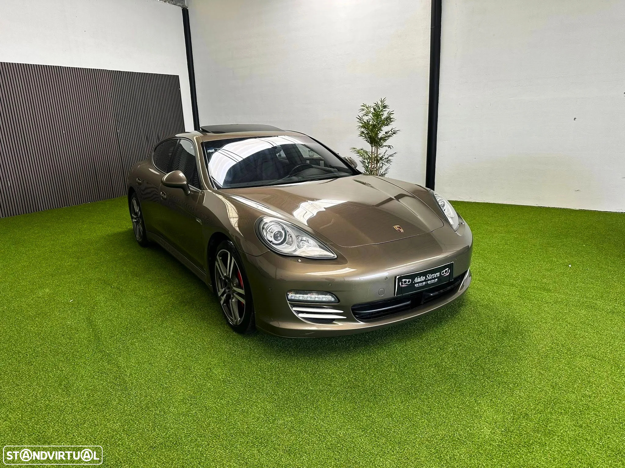 Porsche Panamera PDK - 3