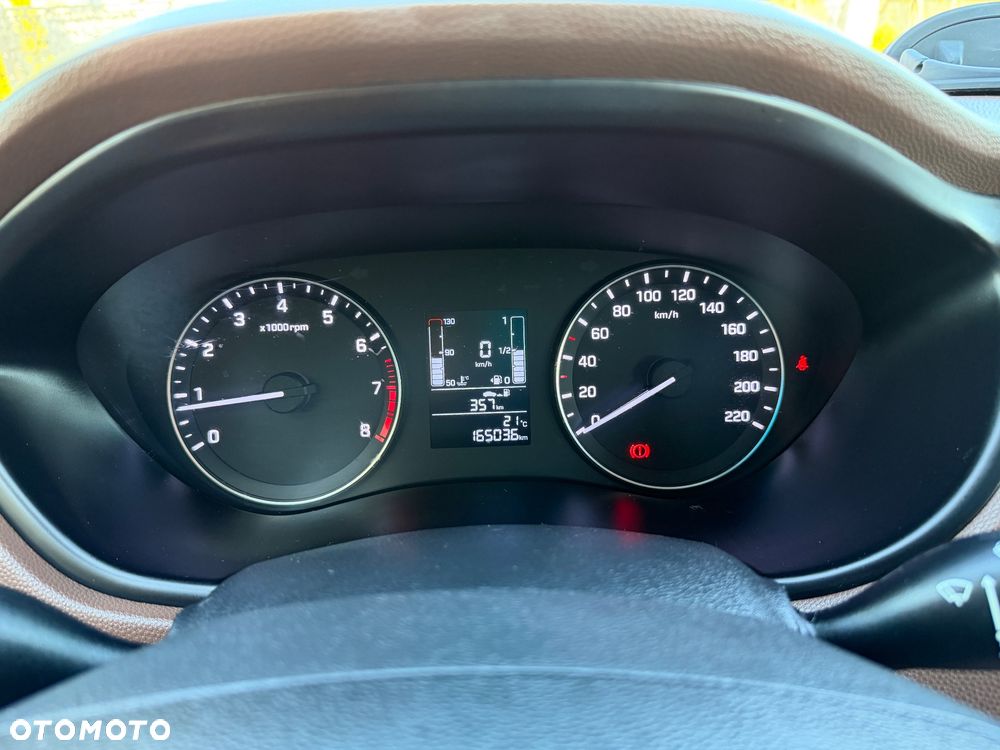 Hyundai i20 blue 1.2 Trend - 31