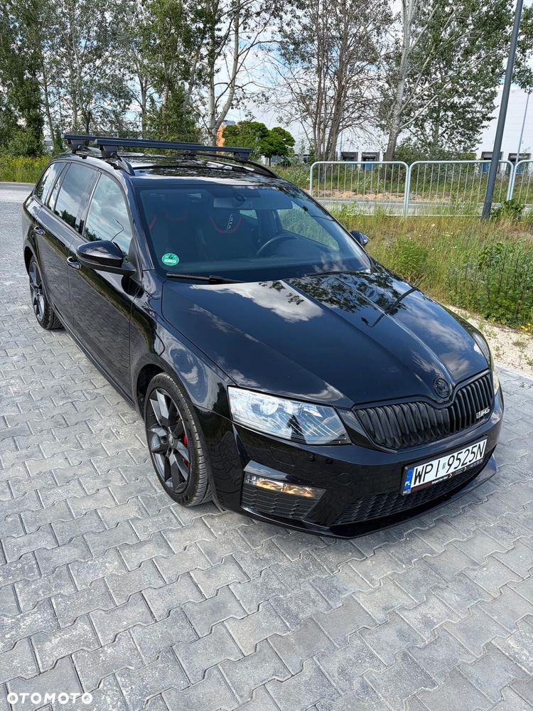 Skoda Octavia 2.0 TDI DSG RS - 2