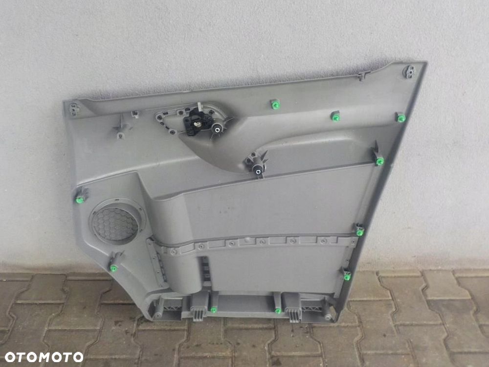 CRAFTER SPRINTER 906 TAPICERKA DRZWI LEWYCH - 3