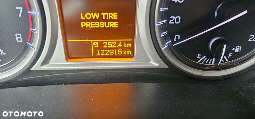 Suzuki Vitara 1.6 (4x4) Allgrip Comfort+ - 19