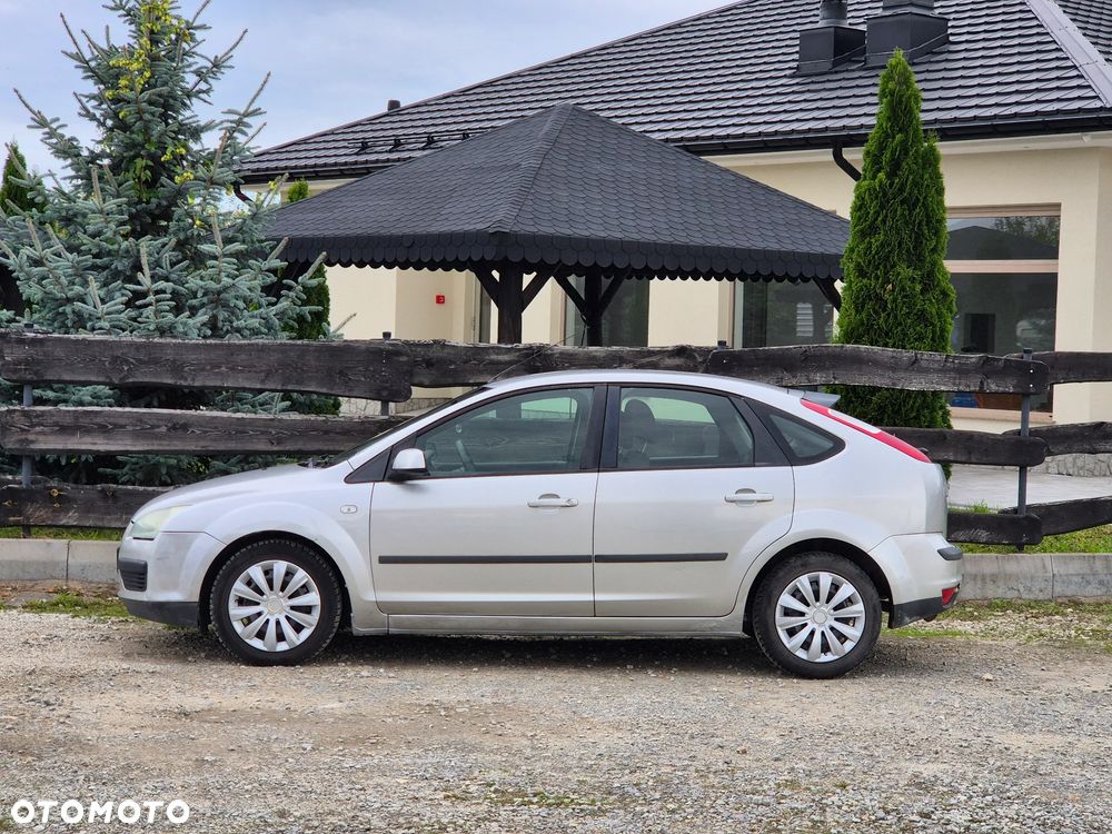 Ford Focus 1.6 TDCi Ambiente - 5
