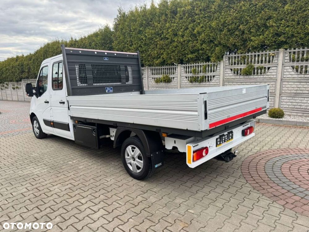 Renault Master Doka 7-osobowy - 21