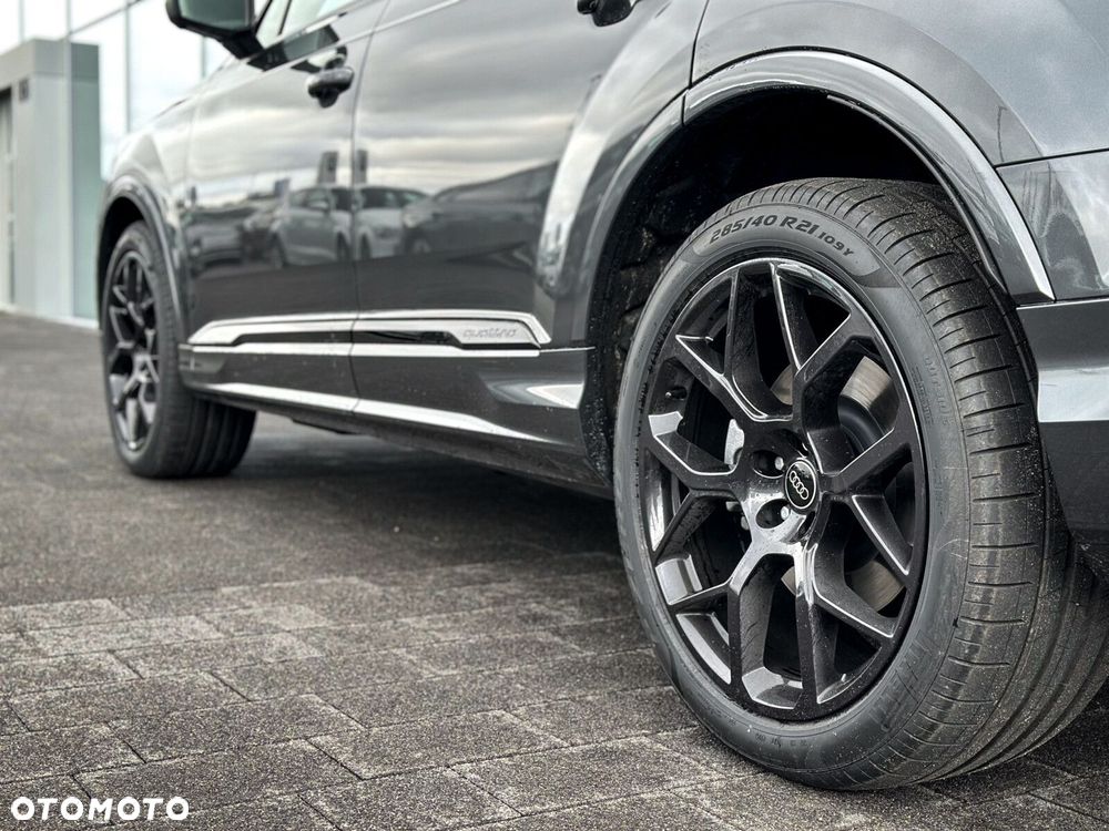 Audi Q7 - 6