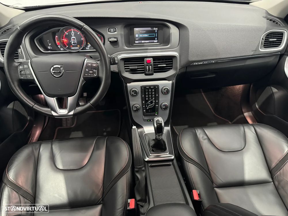 Volvo V40 Cross Country 2.0 D3 Volvo Ocean Race - 20