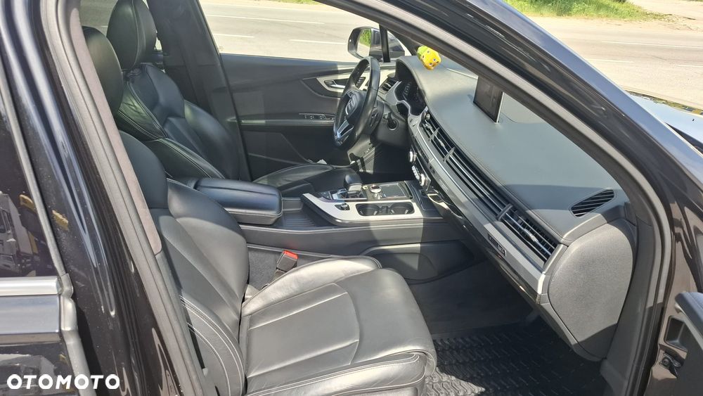 Audi Q7 - 23