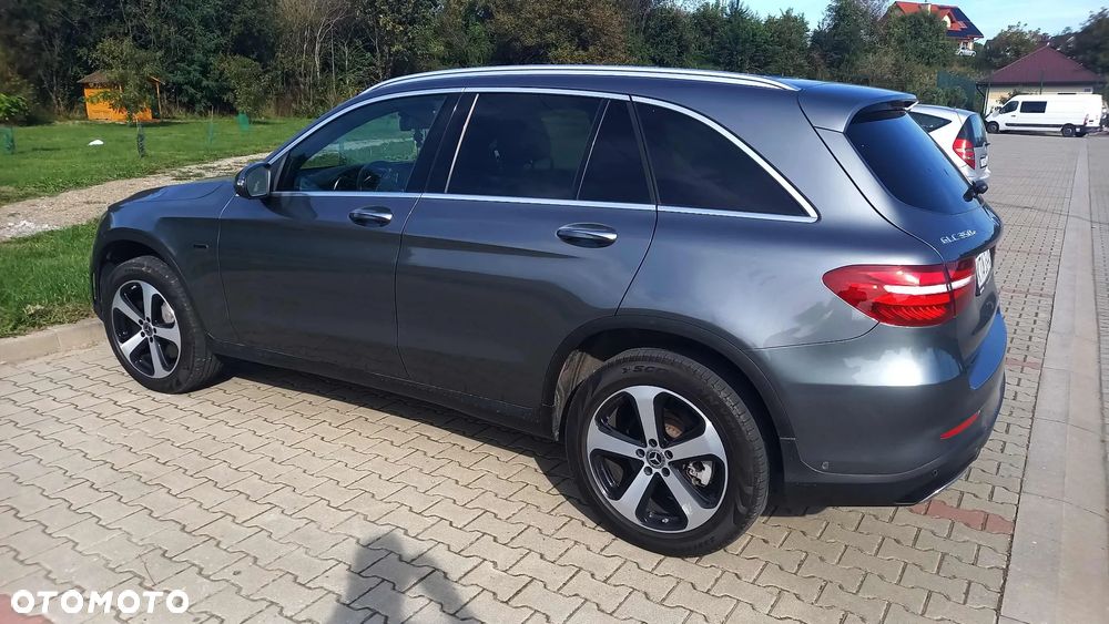 Mercedes-Benz GLC - 13