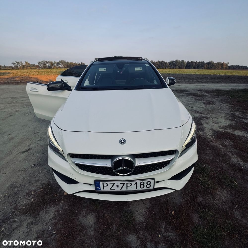 Mercedes-Benz CLA 250 4-Matic AMG Line - 19