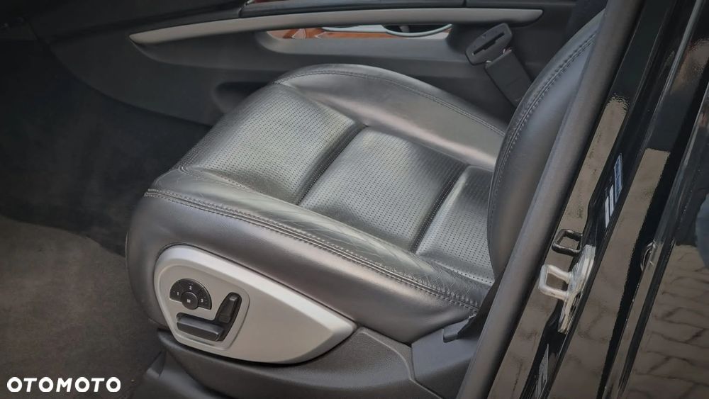 Mercedes-Benz ML ver-63-amg-4--matic - 11