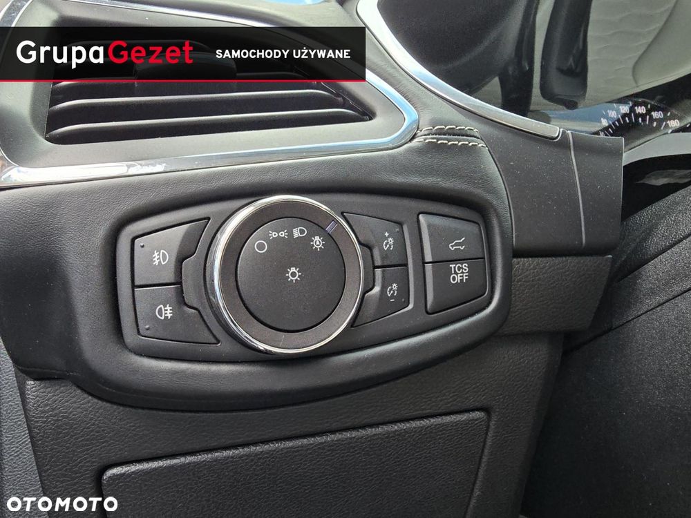 Ford Edge - 18