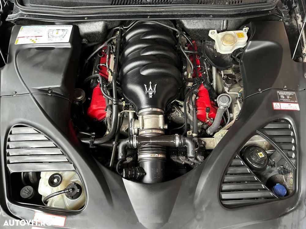 Maserati Quattroporte - 16