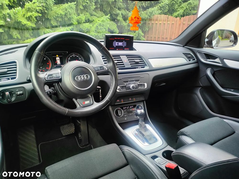 Audi Q3 35 TDI Quattro S tronic S line - 22