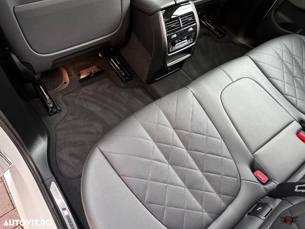 BMW X5 xDrive45e - 28