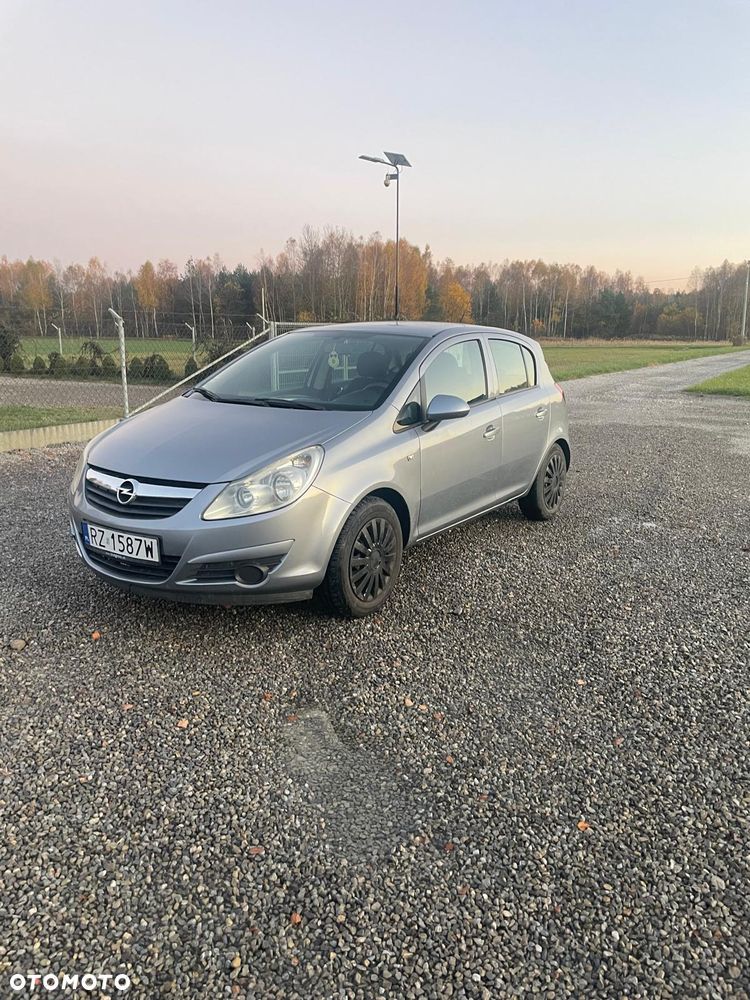 Opel Corsa - 2