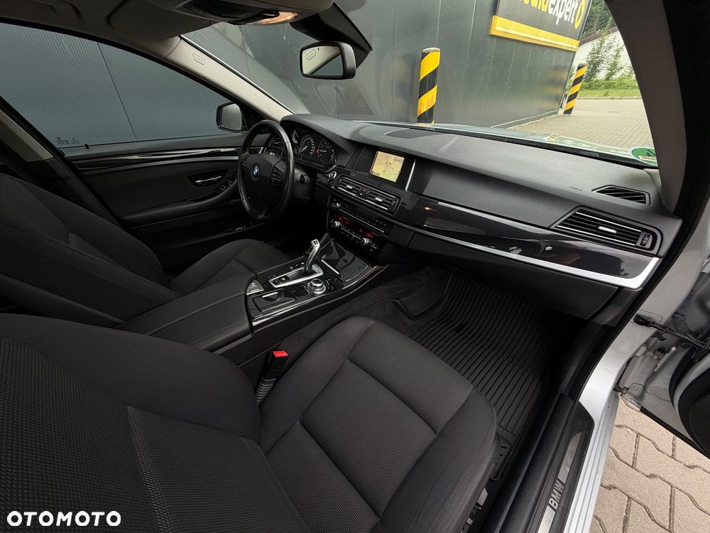BMW Seria 5 - 10