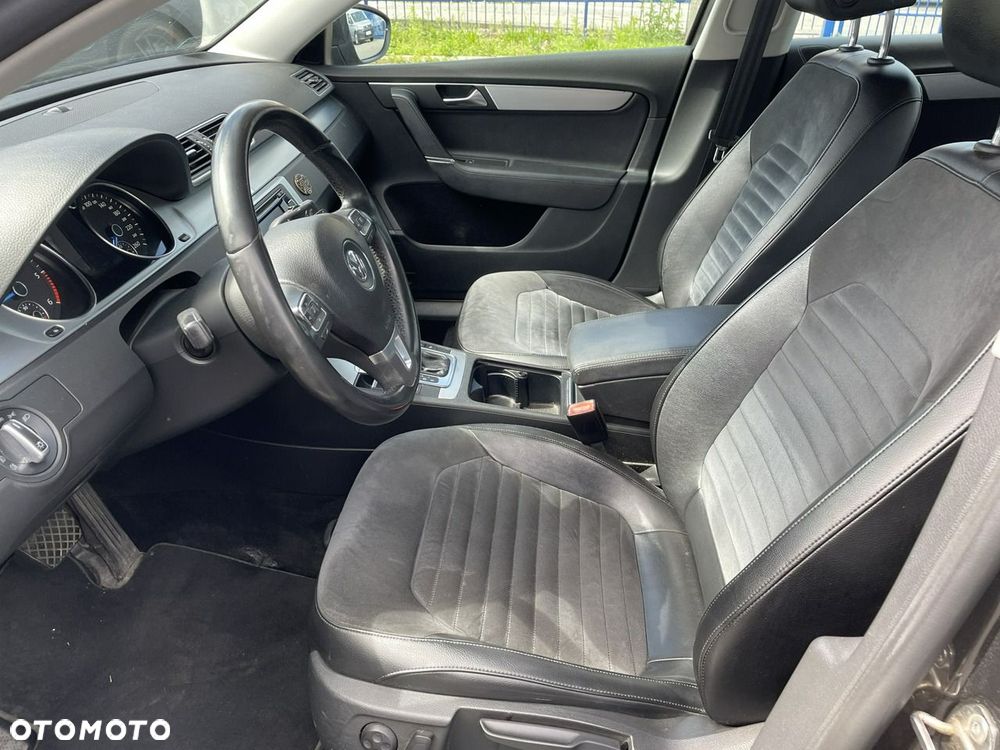 Volkswagen Passat - 10