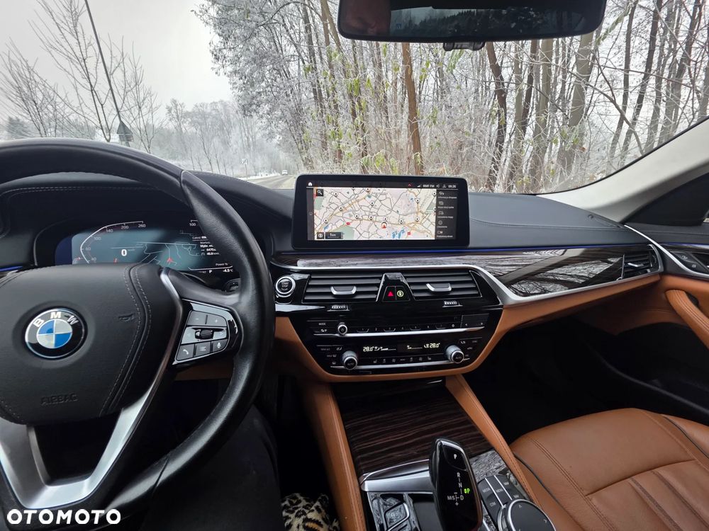 BMW Seria 5 518d Luxury Line - 7