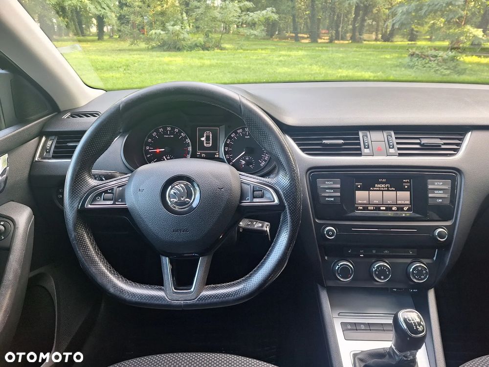 Skoda Octavia 1.6 TDI Ambition - 19