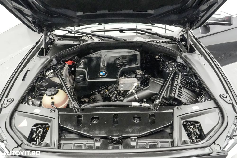 BMW Seria 5 - 25