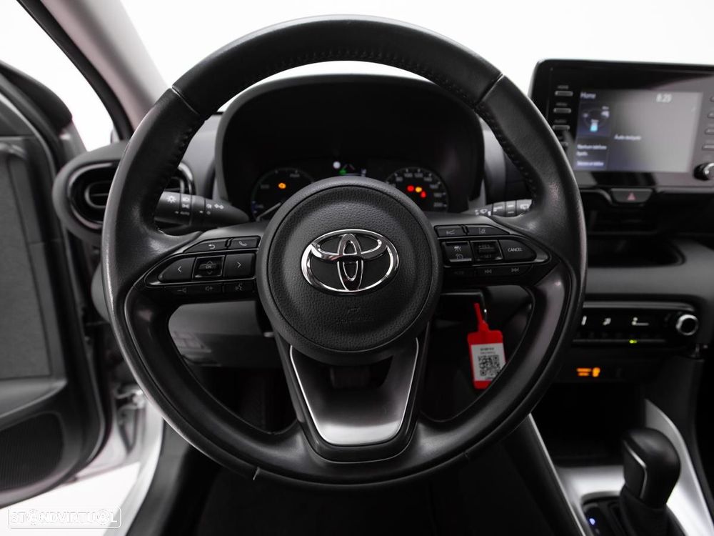 Toyota Yaris 1.5 HSD Comfort - 15