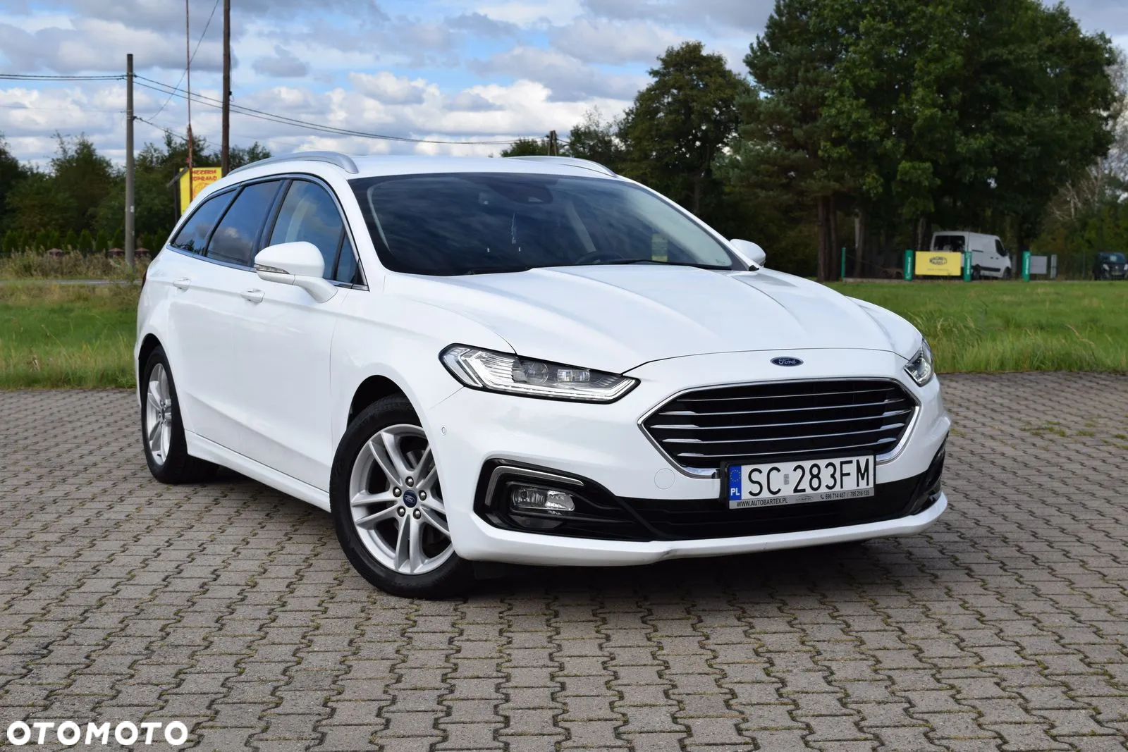 Ford Mondeo Turnier 2.0 EcoBlue Titanium - 11