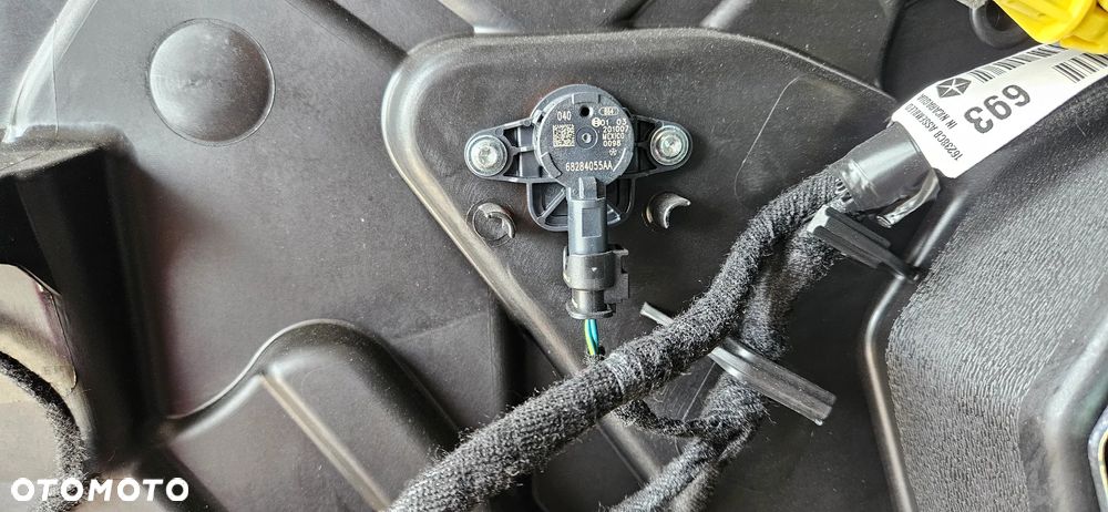 Dodge Durango III LIFT 2021-2025 Kompletne drzwi przód lewy Drzwi Przednie lewe Uzbrojone Plansza KOLOR PXJ ORYGINALNY LAKIER - 17