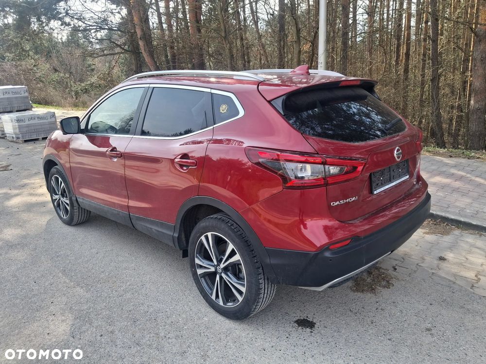 Nissan Qashqai 1.3 DIG-T AKARI - 12