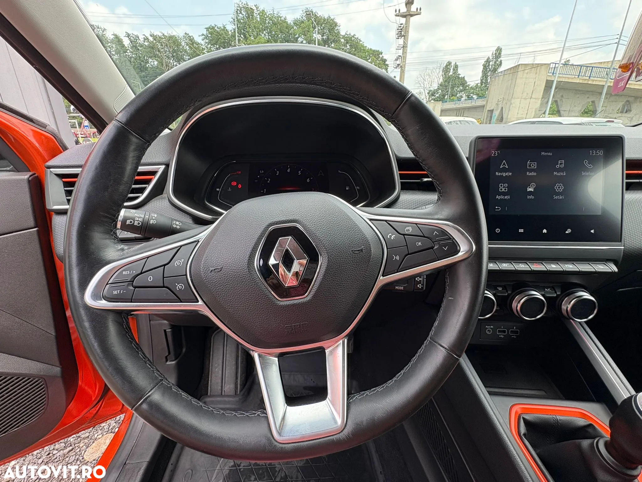 Renault Clio IV TCe Intens - 12