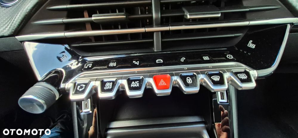 Peugeot 208 1.2 PureTech Allure Pack S&S EAT8 - 22