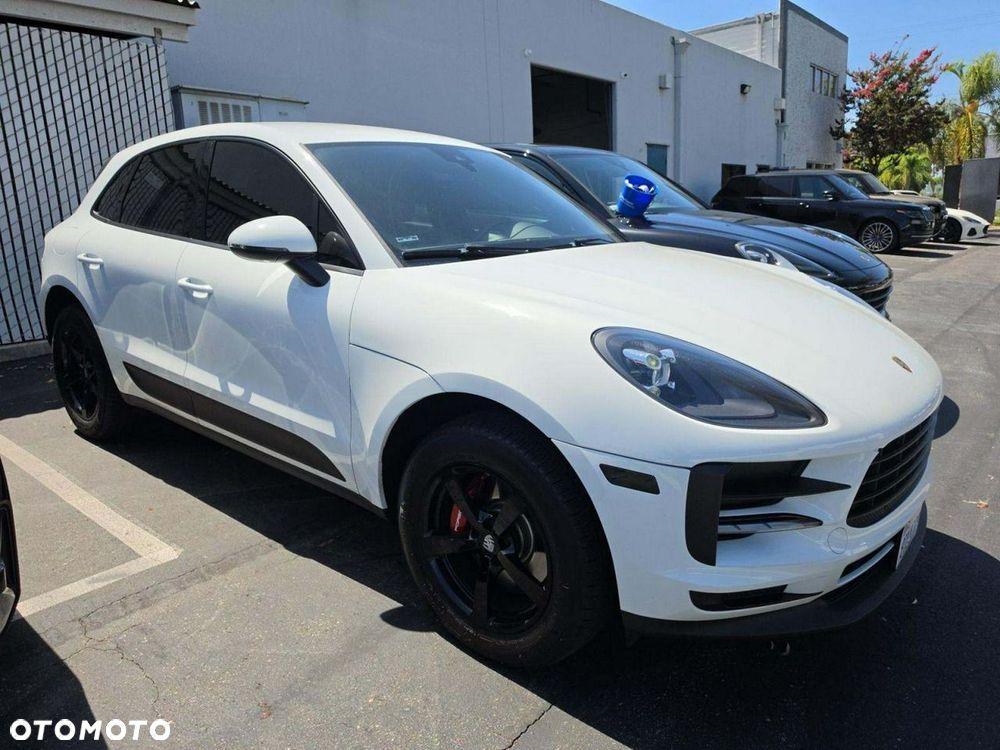 Porsche Macan - 2