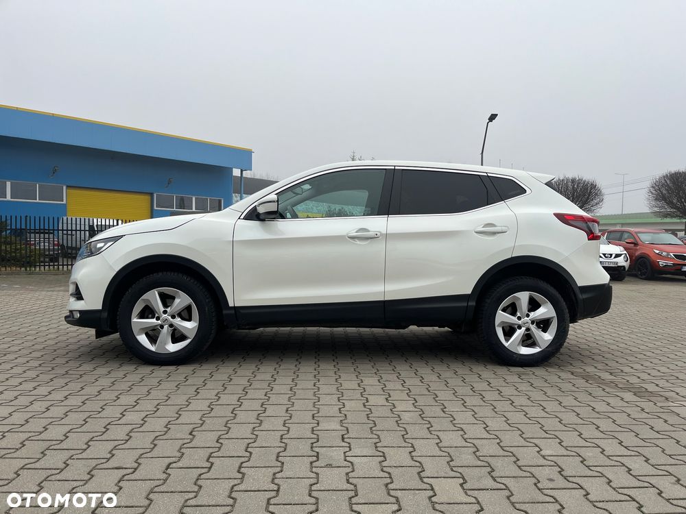 Nissan Qashqai 1.3 DIG-T ACENTA - 4