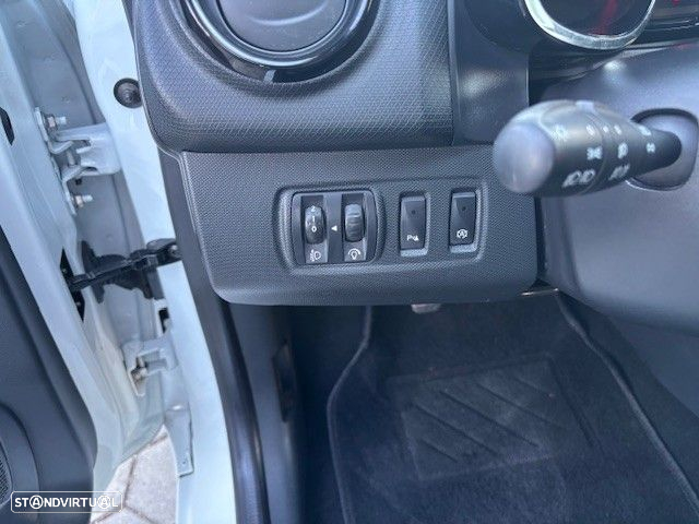 Renault Clio Sport Tourer 0.9 TCE Confort - 16