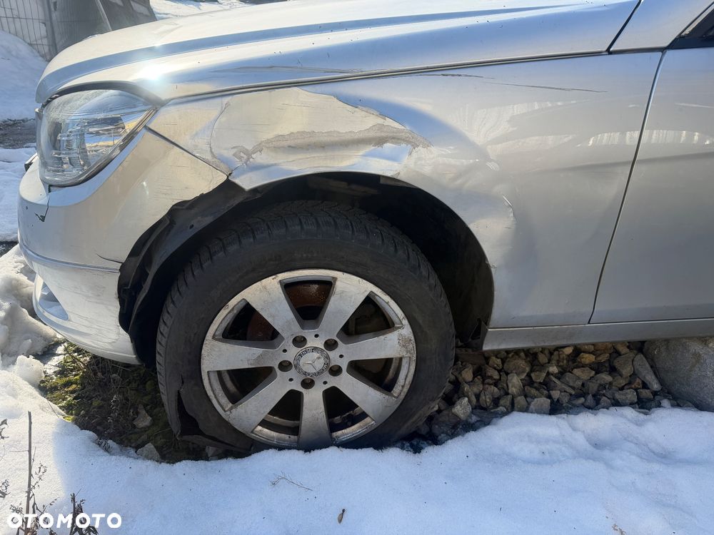 Mercedes-Benz Klasa C 200 CDI DPF Automatik - 17