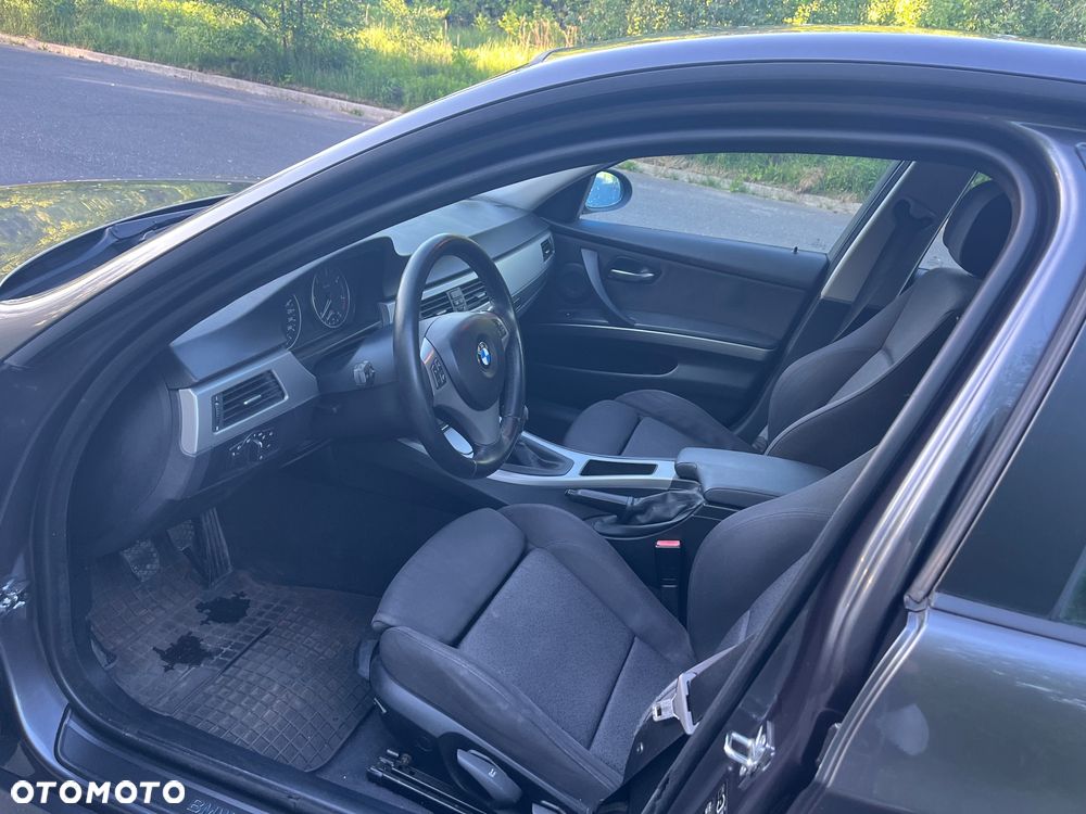 BMW Seria 3 320d DPF Edition Fleet Sport - 8
