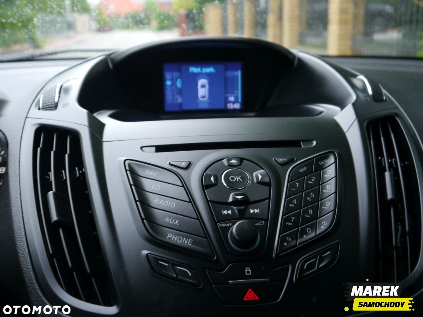 Ford Kuga - 16