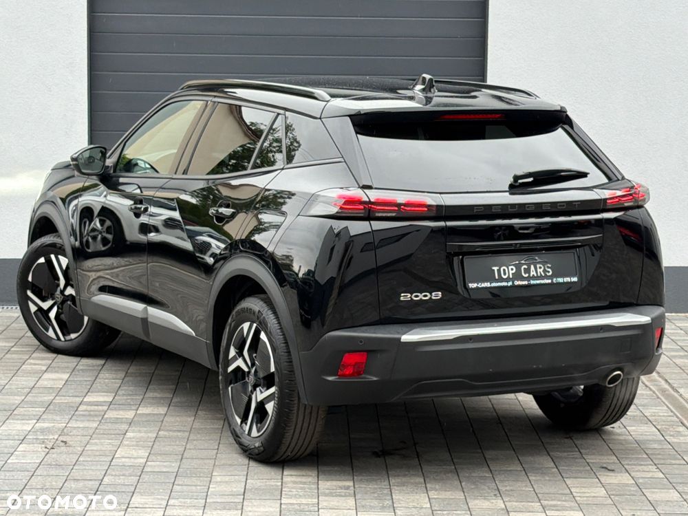 Peugeot 2008 BlueHDi 130 EAT8 Allure - 24