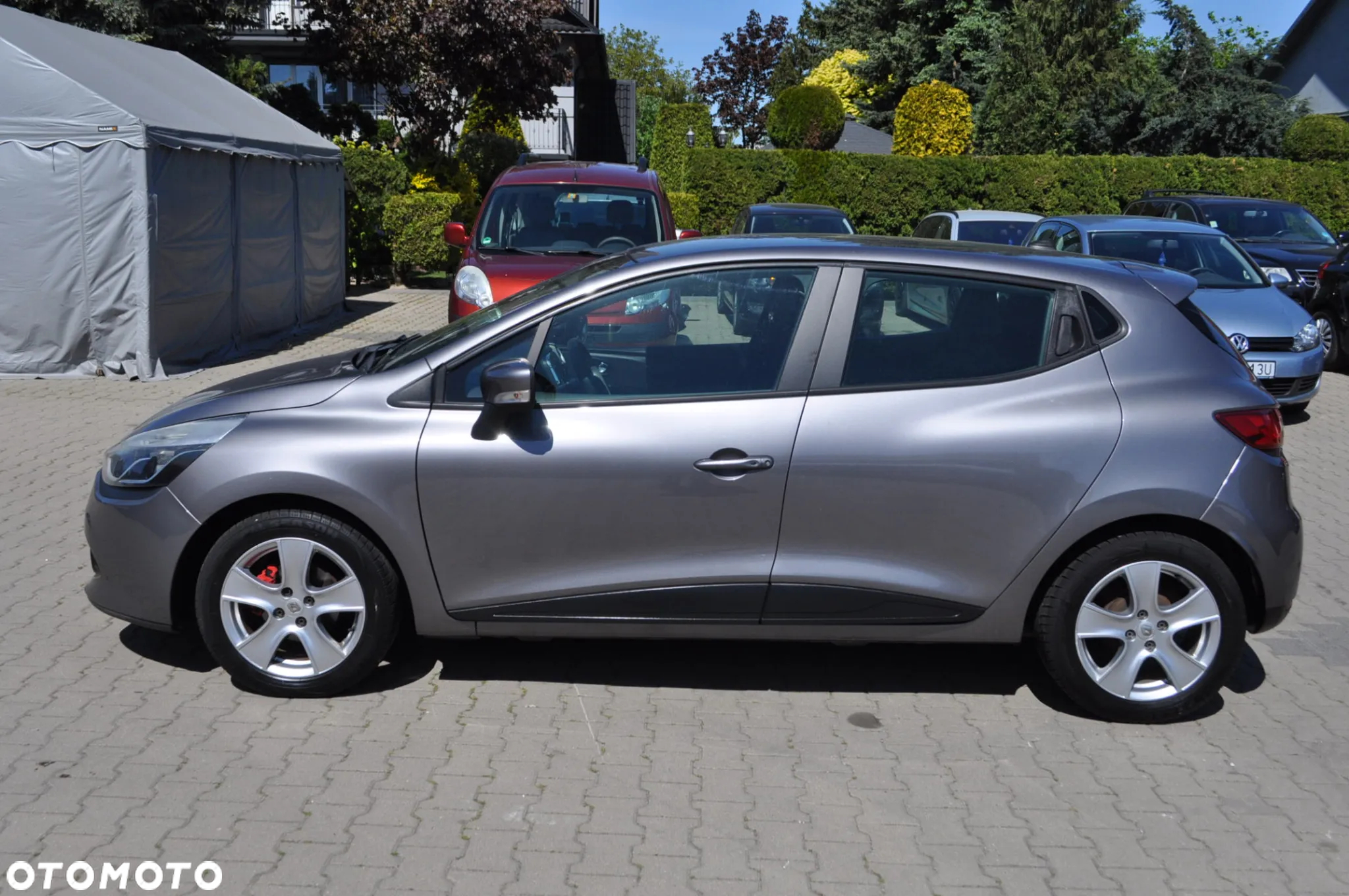 Renault Clio 1.2 16V Limited Plus - 8