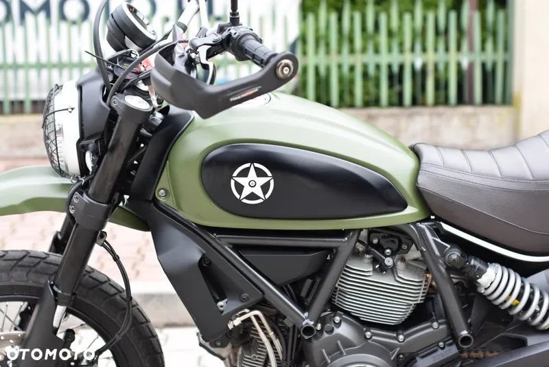 Ducati Scrambler - 27