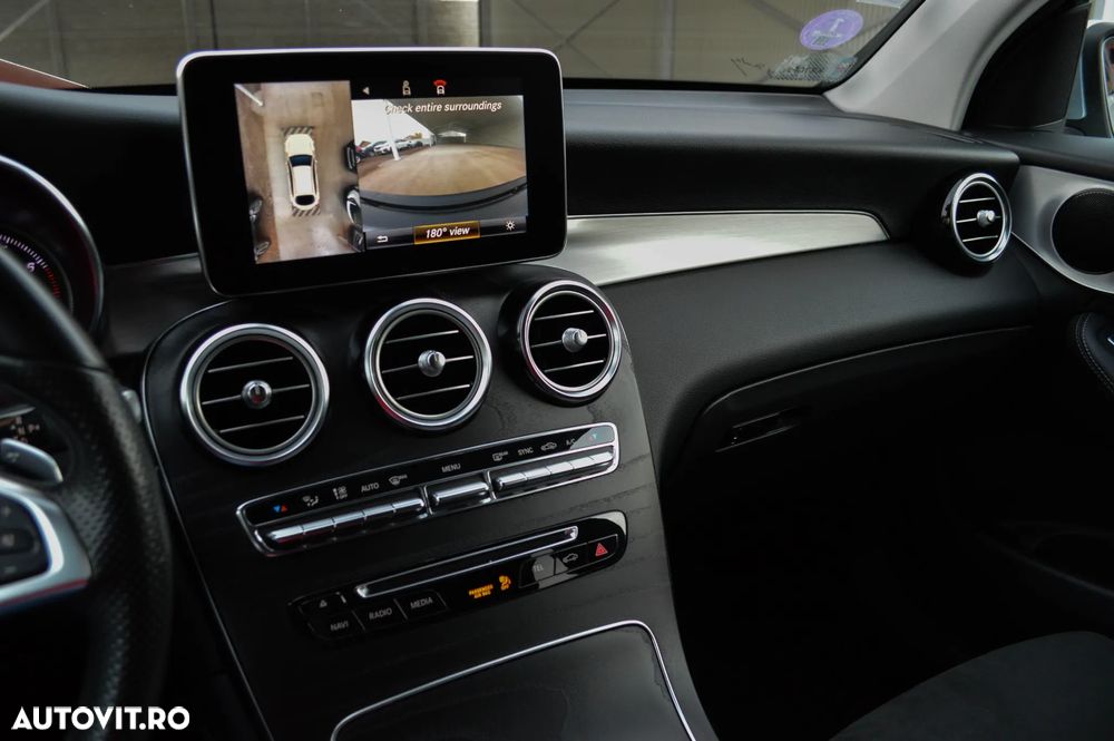 Mercedes-Benz GLC Coupe 250 4Matic 9G-TRONIC Exclusive - 9