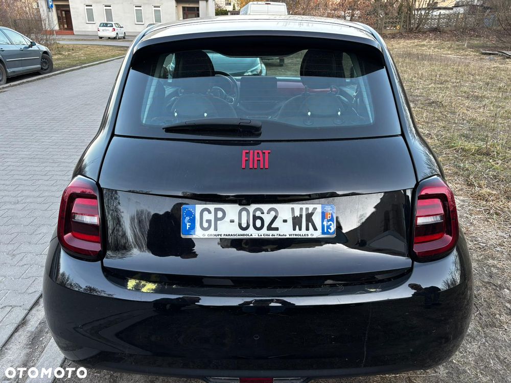 Fiat 500 23.8kWh RED - 4