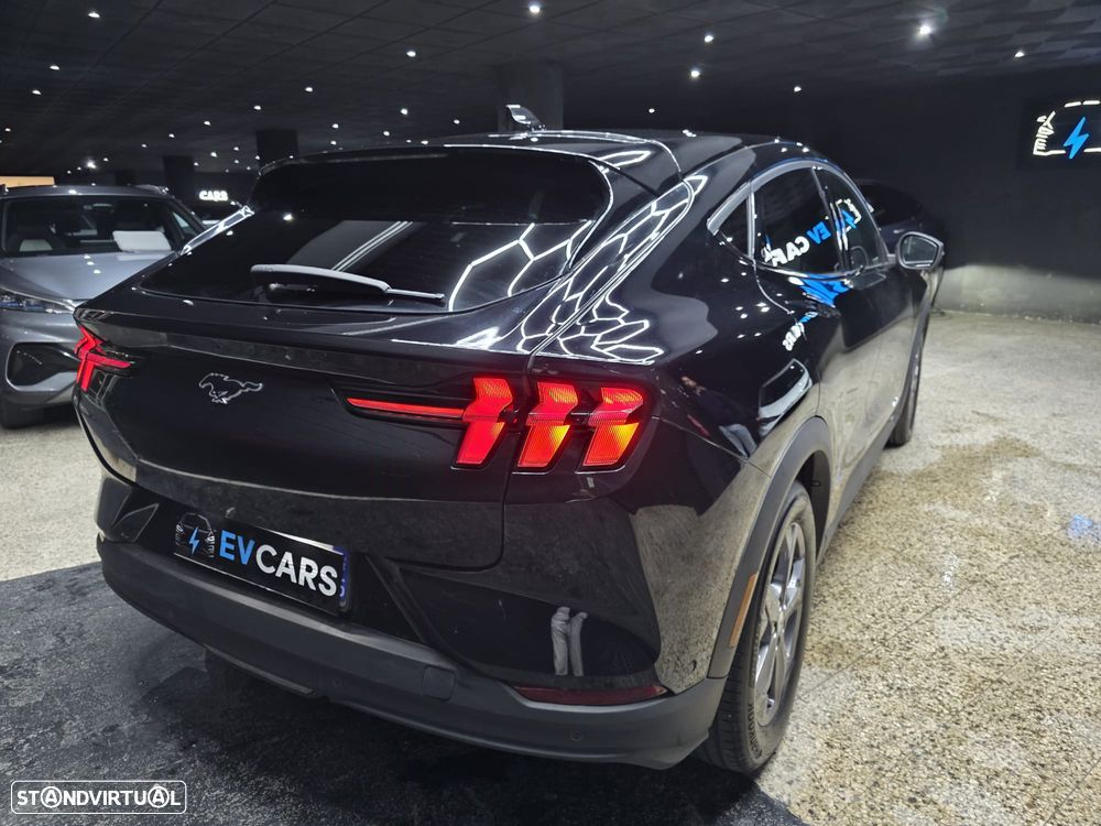 Ford Mustang Mach-E 75.7 kWh Base - 3