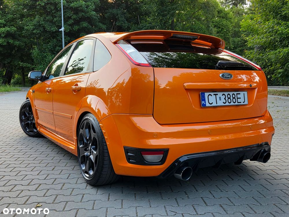 Ford Focus - 11