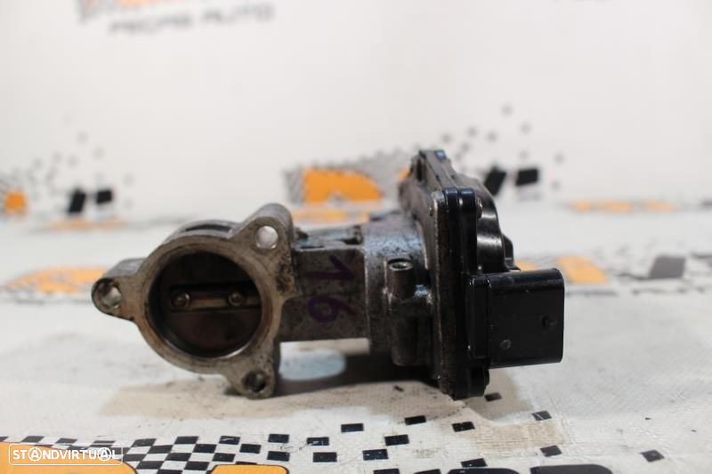 Borboleta De Admissão Bmw 1 (F40)  8576810 / 158777 10 / 52384500 - 5