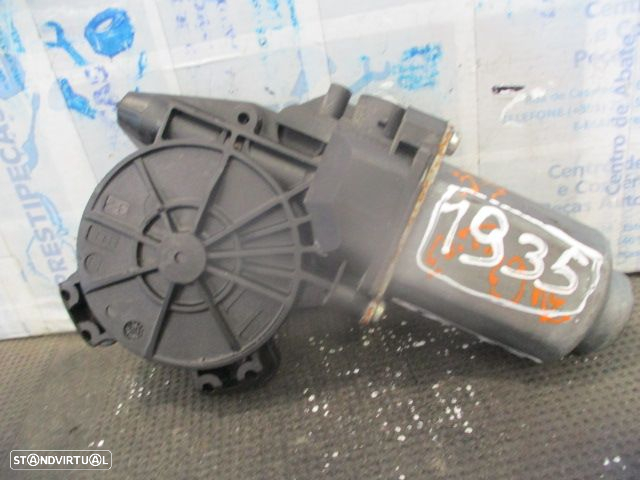 Motor Elevador Vidro 400858J RENAULT CLIO 3 FASE 1 2007 1.2I 75CV 5P PRETO FE RENAULT CLIO 3 FASE 1  2008 1.5DCI 85CV 5P CINZENTO FE - 2