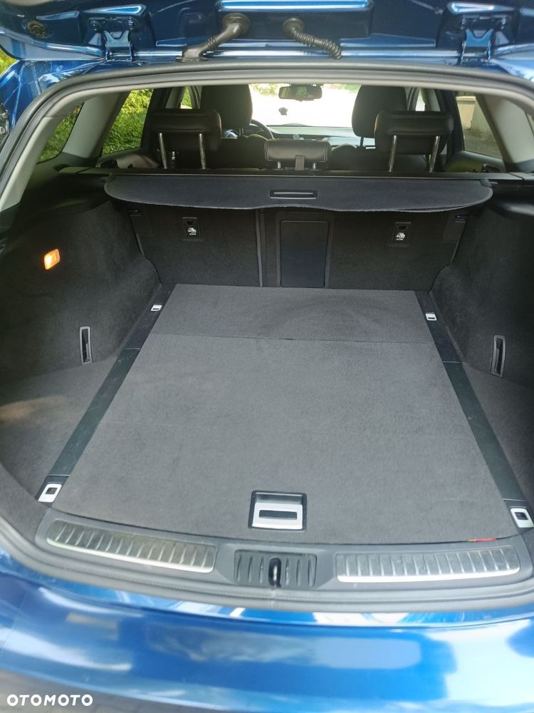 Toyota Avensis 2.0 D-4D Selection - 10
