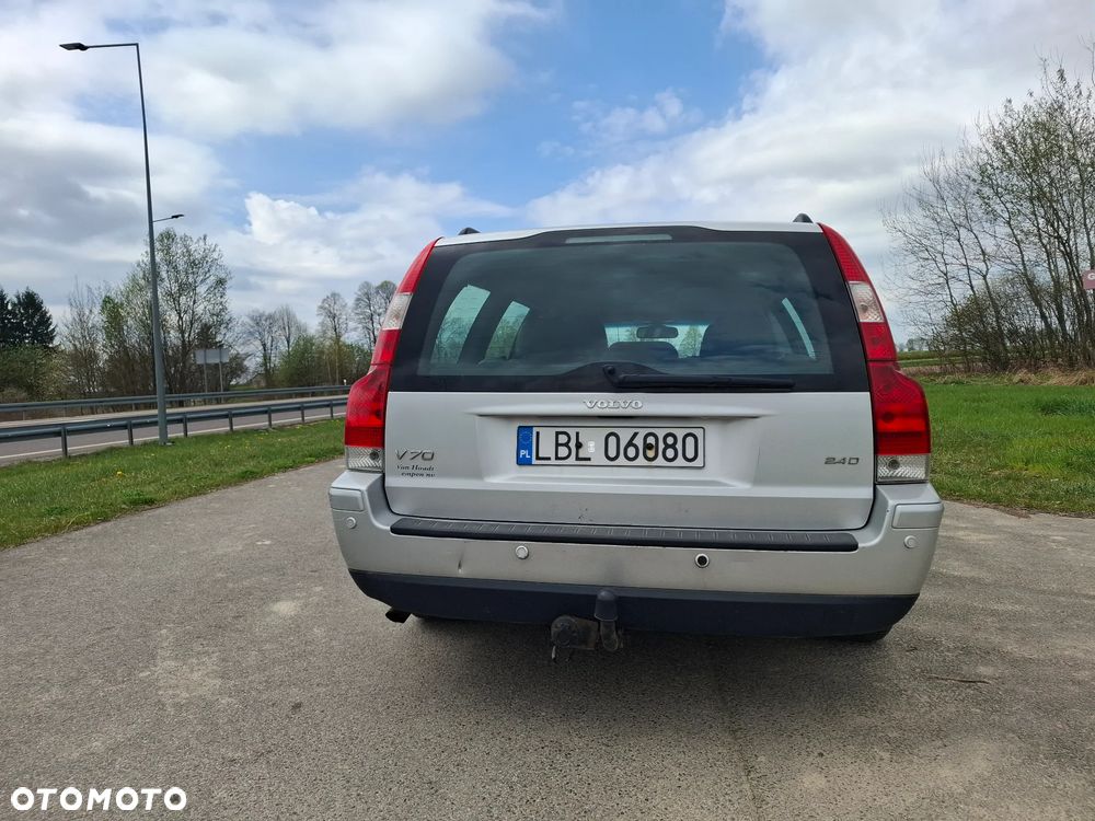 Volvo V70 2.4D - 10