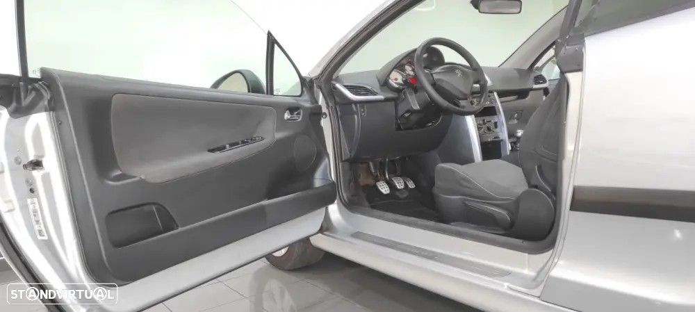 Peugeot 207 CC 1.6 16V - 16