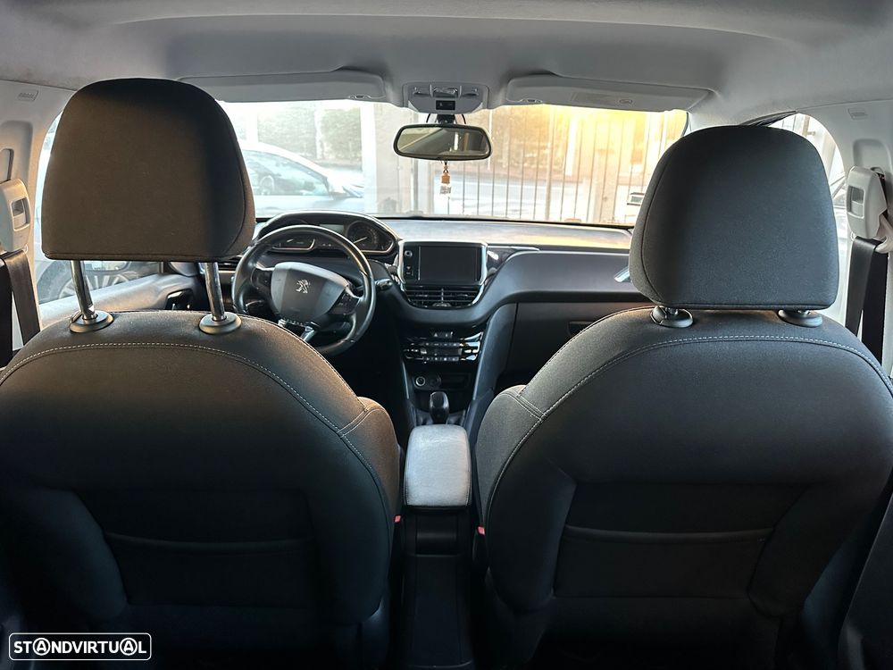 Peugeot 208 1.6 e-HDi Allure 95g - 17